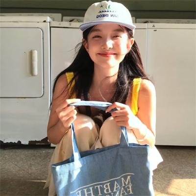 重回1990带女儿和小姨子致富